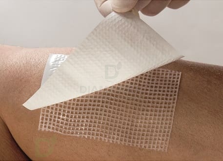 Повязка Hartmann Branolind N с перуанским бальзамом, 7,5х10см, 1 шт